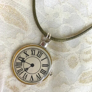 Women/Girls Antique Roman Lettering Clock TimePiece Charm Pendant Cord Necklace